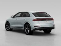 Gebraucht Audi Q8 Ambiente 394 PS (289 kW) 2024 Satellitsilber metallic SUV