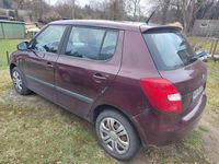 Gebraucht Skoda Fabia Ambiente 60 PS (44 kW) 2011 Rot Limousine