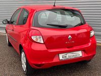 Gebraucht Renault Clio III Expression 75 PS (55 kW) 2010 Rot Cabrio