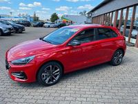 Gebraucht Hyundai i30 Advantage 160 PS (117 kW) 2024 Rot Limousine