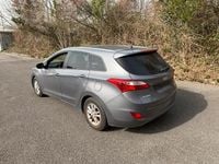 Gebraucht Hyundai i30 110 PS (80 kW) 2015 Kombi