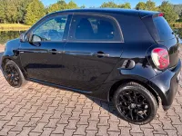 Gebraucht Smart ForFour Electric Drive Passion 60 kW (82 PS) 2018 Schwarz Kleinwagen
