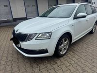 Gebraucht Skoda Octavia Clever 116 PS (85 kW) 2018 Weiß Limousine