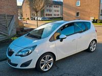 Gebraucht Opel Meriva 120 PS (88 kW) 2012 Weiß Van / Kleinbus