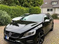 Gebraucht Volvo V60 R-Design 190 PS (139 kW) 2016 Schwarz Kombi