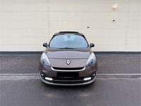 Gebraucht Renault Scénic III Bose Edition 131 PS (96 kW) 2012 Braun Van / Kleinbus