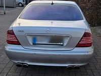 Gebraucht Mercedes S500 306 PS (225 kW) 1999 Silber Limousine