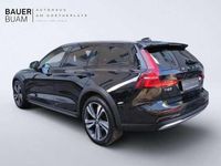 Gebraucht Volvo V60 CC 145 PS (106 kW) 2022 Kombi