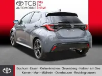 Neu Toyota Yaris Lounge 131 PS (96 kW) 2026 Schwarz Kleinwagen
