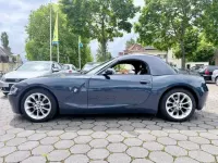 Gebraucht BMW Z4 Sport Line 170 PS (125 kW) 2004 Blau Cabrio