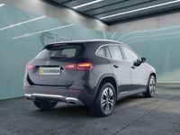 Gebraucht Mercedes GLA220 Progressive 190 PS (139 kW) 2024 Schwarz SUV