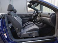 Gebraucht VW Eos 122 PS (89 kW) 2009 Blau Cabrio