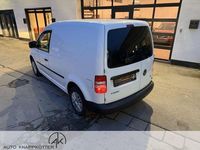 Second-hand VW Caddy Trendline 102 CP (75 kW) 2013 Alb Monovolum