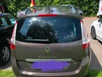 Gebraucht Renault Mégane 110 PS (80 kW) 2015 Braun Van / Kleinbus