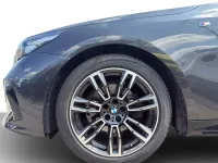 Gebraucht BMW 520 M Sport 197 PS (144 kW) 2024 Grau Limousine