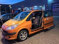 Gebraucht Peugeot 1007 73 PS (53 kW) 2007 Gelb Van / Kleinbus