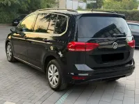 Gebraucht VW Touran Comfortline 150 PS (110 kW) 2017 Schwarz Van / Kleinbus