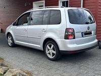 Gebraucht VW Touran 140 PS (102 kW) 2009 Silber Van / Kleinbus