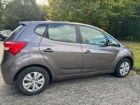 Gebraucht Hyundai ix20 Classic 90 PS (66 kW) 2011 Grau Kleinwagen