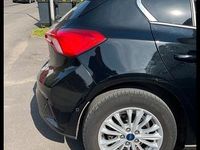Second-hand Ford Focus 125 CP (91 kW) 2019 Negru Berlinǎ