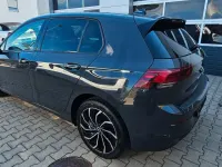 Gebraucht VW Golf VIII Life 131 PS (96 kW) 2022 Grau Limousine