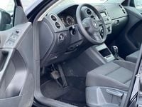 Gebraucht VW Tiguan 140 PS (102 kW) 2011 Schwarz SUV