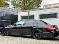 Gebraucht Mercedes E500 408 PS (300 kW) 2012 Schwarz Limousine