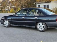 Gebraucht Opel Omega 114 PS (83 kW) 1989 Blau Limousine