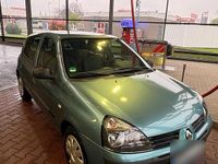 Brugt Renault Clio II 75 HK (55 kW) 2004 Blå Hatchback