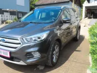 Gebraucht Ford Kuga Titanium 150 PS (110 kW) 2018 Grau SUV