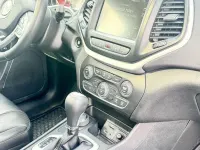 Gebraucht Jeep Cherokee Night Eagle 200 PS (147 kW) 2017 Weiß SUV