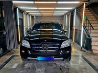 Gebraucht Mercedes ML500 388 PS (285 kW) 2008 Schwarz SUV