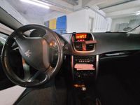 Gebraucht Peugeot 207 Premium 120 PS (88 kW) 2012 Weiß Kombi