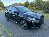 Gebraucht Peugeot 208 Allure 101 PS (74 kW) 2023 Schwarz Kleinwagen
