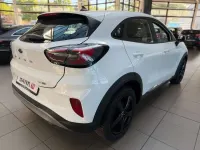 Usata Ford Puma Titanium 125 CV (91 kW) 2020 Bianco SUV