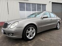 Gebraucht Mercedes E200 184 PS (135 kW) 2008 Cubanitsilber Limousine