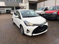 Gebraucht Toyota Yaris Hybrid Edition-S 75 PS (55 kW) 2017 Weiß Kleinwagen