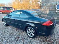 Gebraucht Ford Focus Cabriolet Trend 101 PS (74 kW) 2009 Schwarz Cabrio