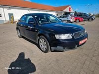 Gebraucht Audi A4 125 PS (91 kW) 2002 Blau Limousine