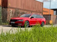 Gebraucht Skoda Superb SportLine 360 PS (264 kW) 2017 Rot Kombi