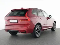 Gebraucht Volvo XC60 Plus 197 PS (144 kW) 2023 Rot SUV