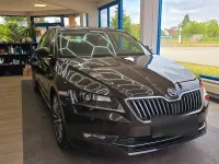 Gebraucht Skoda Superb LAURIN & KLEMENT 190 PS (139 kW) 2015 Braun Limousine