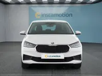 Gebraucht Skoda Fabia 65 PS (47 kW) 2024 Weiß Kleinwagen