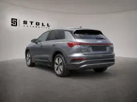 Gebraucht Audi Q4 e-tron Ambiente 125 kW (170 PS) 2022 Grau SUV