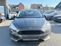 Używany Ford Focus Trend 101 KM (74 kW) 2017 Szary Sedan/Limuzyna
