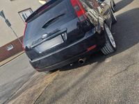 Gebraucht Ford Fiesta 101 PS (74 kW) 2002 Blau Kleinwagen