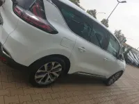 Gebraucht Renault Espace Intens 160 PS (117 kW) 2017 Weiß Van / Kleinbus
