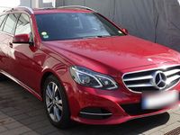 Gebraucht Mercedes E350 Avantgarde 258 PS (189 kW) 2016 Rot Kombi