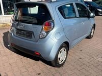 Gebraucht Chevrolet Spark LS 82 PS (60 kW) 2010 Blau Kleinwagen