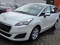Gebraucht Peugeot 5008 Access 114 PS (83 kW) 2014 Weiß Van / Kleinbus